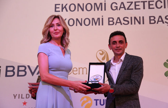 Ekonomi haberciliğinin 'Oscar'ı DÜNYA'nın