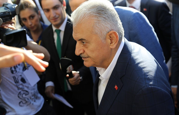 Binali Yıldırım, AK Parti İl Başkanlığı'na geldi