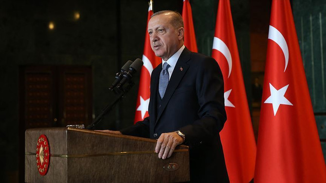 Erdoğan'dan İmamoğlu'na tebrik