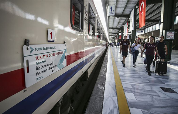 Turistik Doğu Ekspresi'nin hareket saati değişiyor