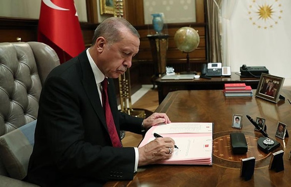 Beştepe'den askerlik kanununa onay