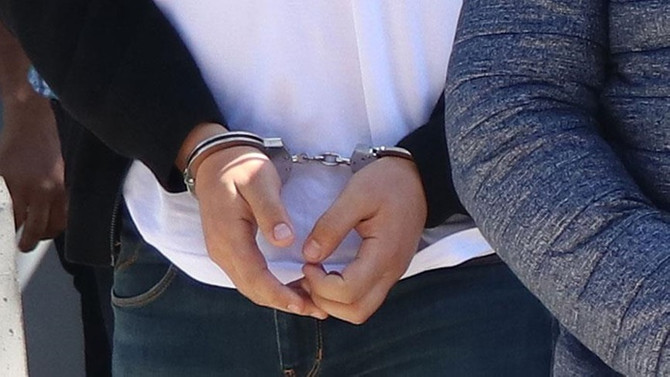 Adana merkezli 8 ilde FETÖ/PDY operasyonu