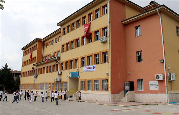 İlköğretim okullarında teneffüs süreleri uzatıldı