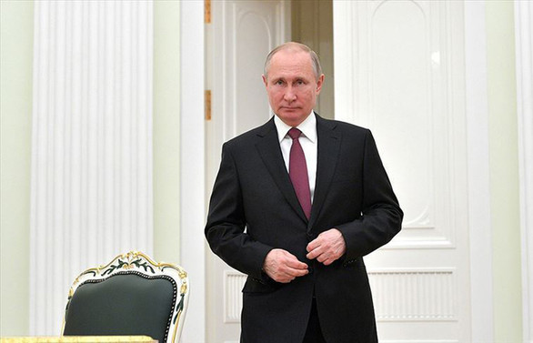 Putin 'yangın nedeniyle' programını iptal etti