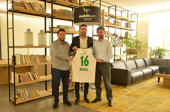 Mobiliyum AVM’den spora destek