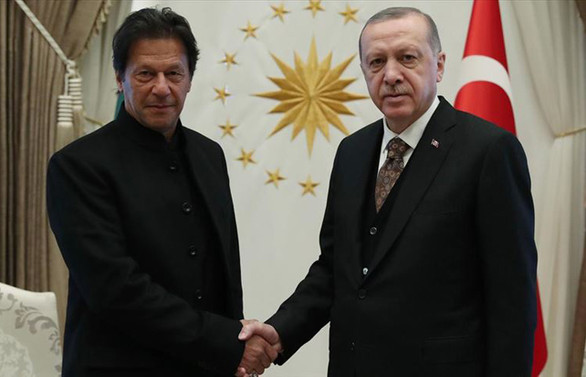 Cumhurbaşkanı Erdoğan, İmran Han ile telefonda görüştü