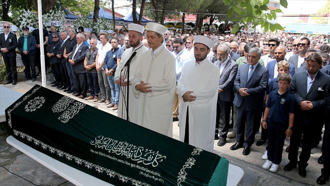 Murat Dedeman son yolculuğuna uğurlandı