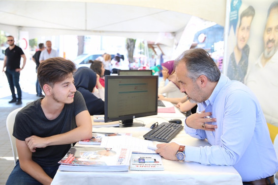 Üniversite adaylarının tercihi Bursa Büyükşehir Belediyesi