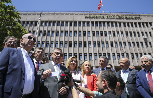 İYİ Parti, TRT hakkında suç duyurusunda bulundu