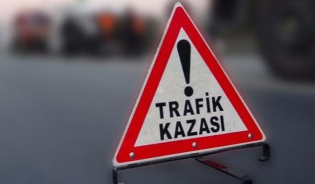 Çatalca'da minibüs devrildi: 23 yaralı