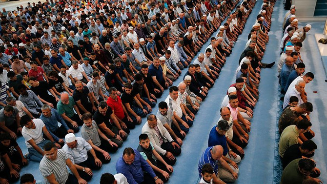 Kurban Bayramı tüm yurtta coşkuyla kutlanıyor