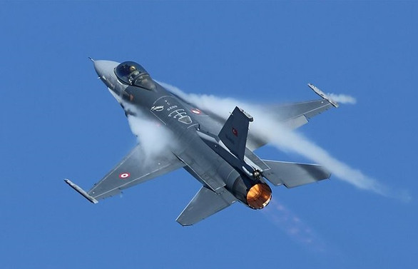 Irak'ın kuzeyinde teröristlere ait 13 hedef vuruldu