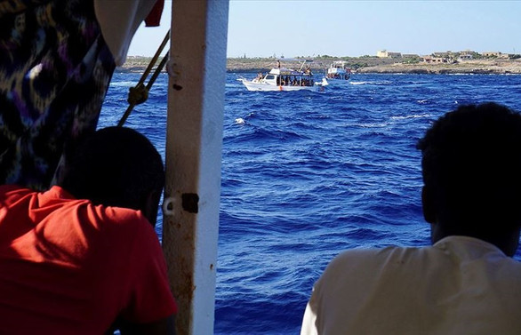 İspanyol STK gemisinde gergin bekleyiş sürüyor