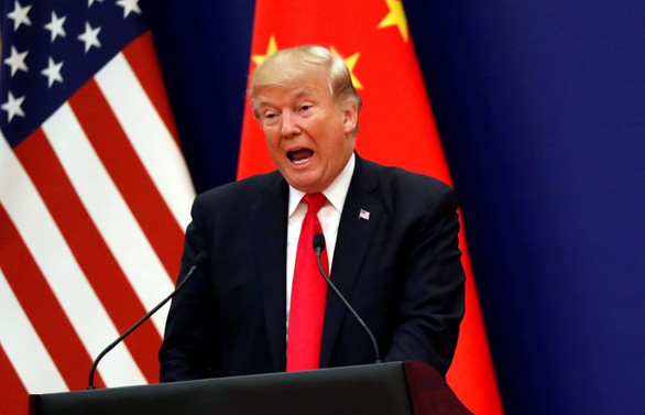 Trump'tan Çin'e ek gümrük vergisi
