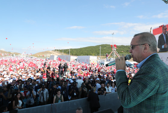 Erdoğan: Şimdi de Fırat'ın doğusuna gireceğiz