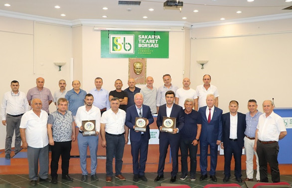 Sakarya Ticaret Borsası plaket töreni düzenledi