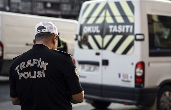 Okul servisi denetimlerinde aranan 946 şahıs yakalandı