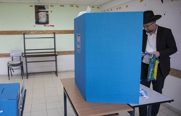 İsrail'de kritik seçim için seçmenler sandık başında