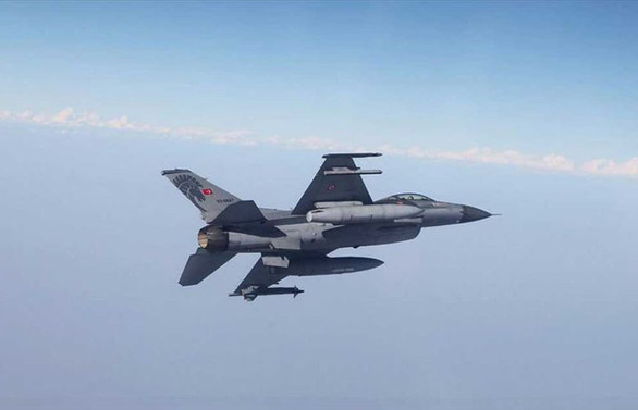 İki F-16 ile Suriye hava sahasında uçuş görevleri gerçekleştirildi