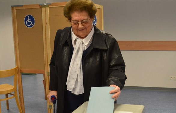 Avusturya'da seçmenler yarın sandık başına gidecek
