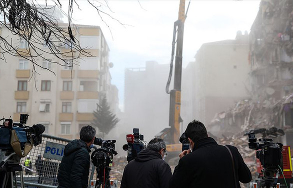 Kartal'daki çöken binaya ilişkin belediye görevlilerine soruşturma
