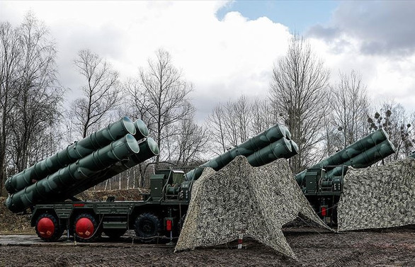 Hindistan S-400'lerin ön ödemesini yaptı