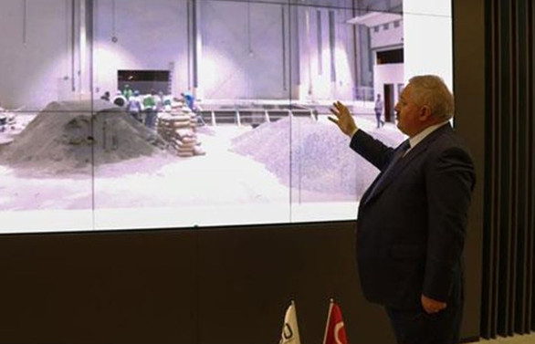 Dubai'deki Türkiye Ticaret Merkezi açılış için gün sayıyor