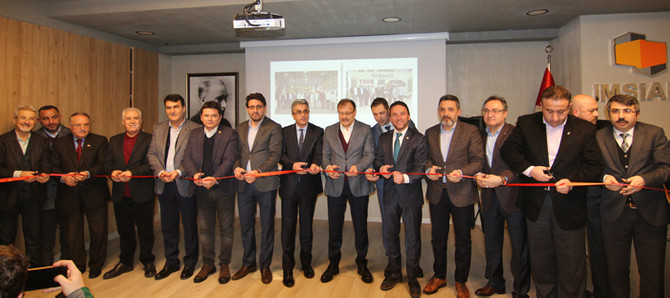 Yeni hizmet binası törenle açıldı