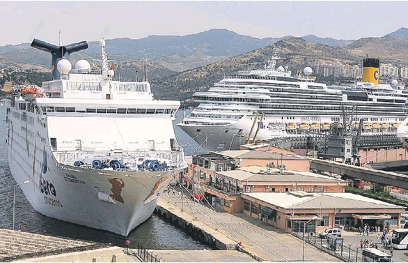 İzmir, kruvaziyer turizmde eski günlerine Galataport'la dönecek