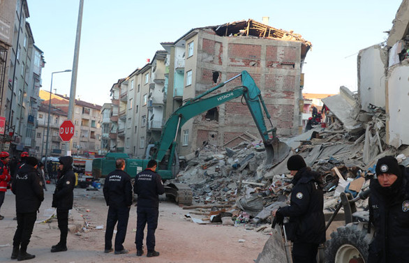 TESK: Banka kredi borçları ertelensin