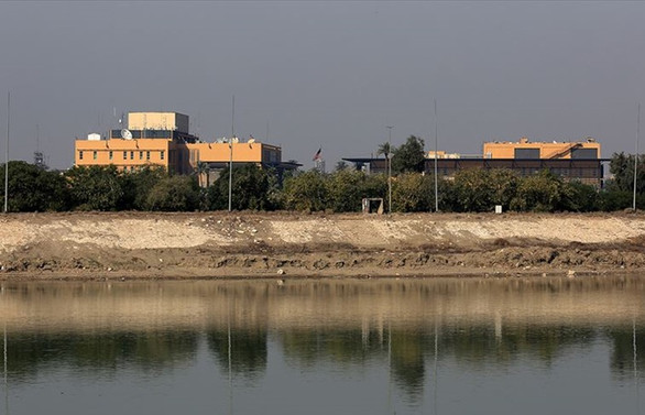 Irak'ta ABD askeri üssüne ve büyükelçilik yakınına füzeli saldırı düzenlendi