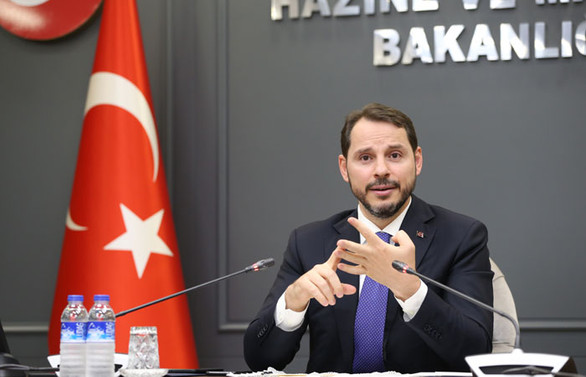 Bakan Albayrak kamu bankaları üst düzey yöneticileriyle bir araya geldi
