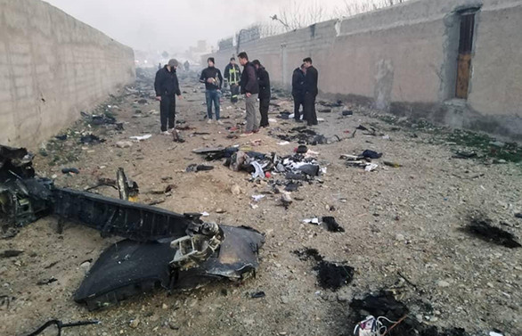 İran'da yolcu uçağı düştü: 180 ölü
