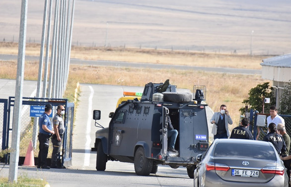Tutuklanan Kars Belediyesi Başkanı Bilgen yerine kayyum atandı