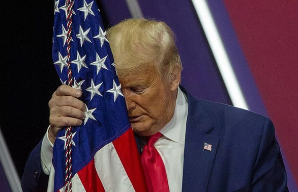Trump'ın doktorundan açıklama: İki kez oksijen seviyesi düştü