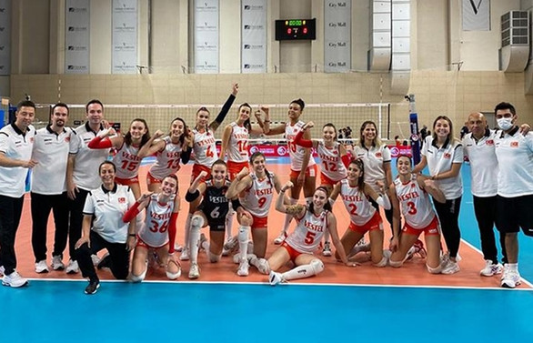 17 Yaş Altı Kız Milli Takımımız finalde
