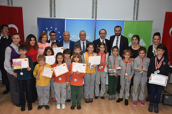 Origami yarışmasında ödüller sahiplerini buldu