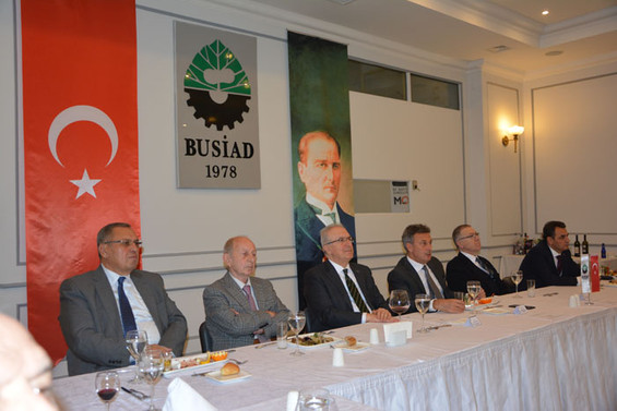“İhracat artmalı, enflasyon kalıcı olarak düşürülmeli”
