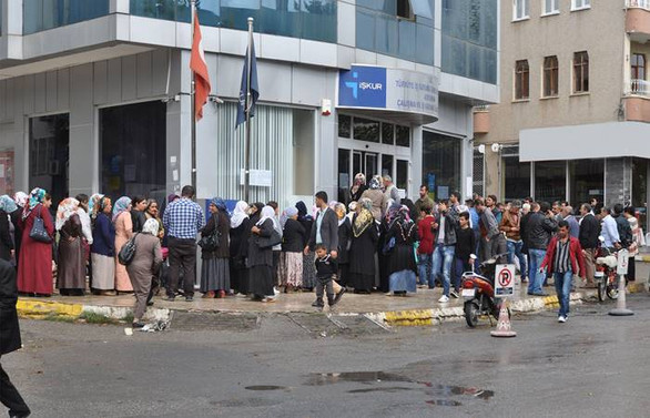 İŞKUR ocak ayında 87 bin kişiye aracılık etti