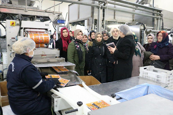 Kadın üreticiler Marmarabirlik’i ilk kez ziyaret etti