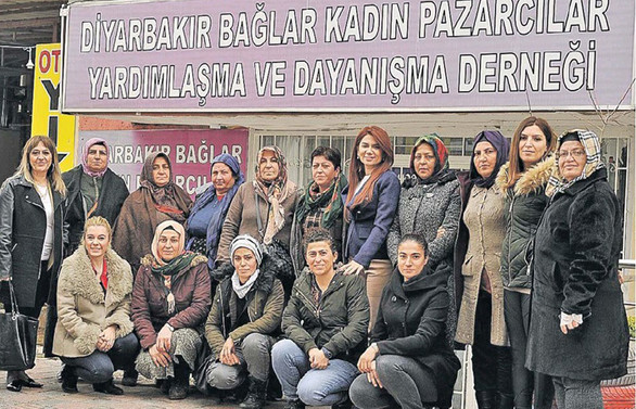 Kadın pazarcılar DİKAD desteği ile ayakta kalma mücadelesi veriyor