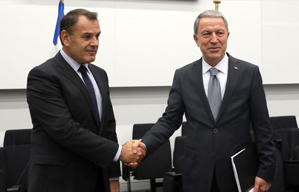 Bakan Akar, Yunanistan Savunma Bakanı ile görüştü