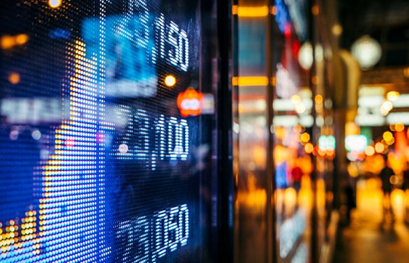 Gözler Merkez Bankası'nda