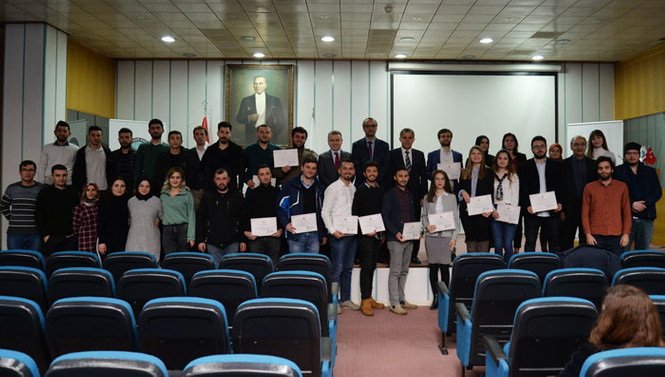 Genç Çiftçi Akademisi ilk mezunlarını verdi