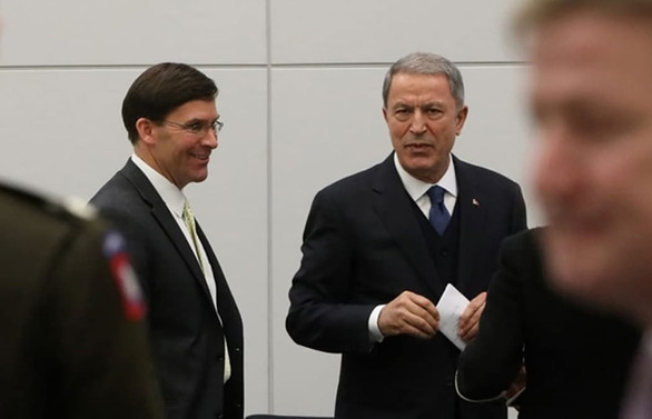 Bakan Akar, ABD'li mevkidaşı ile görüştü