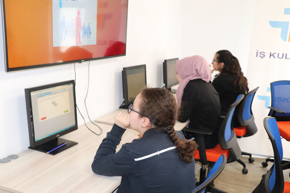 İŞKUR, meslek seçiminde de etkin