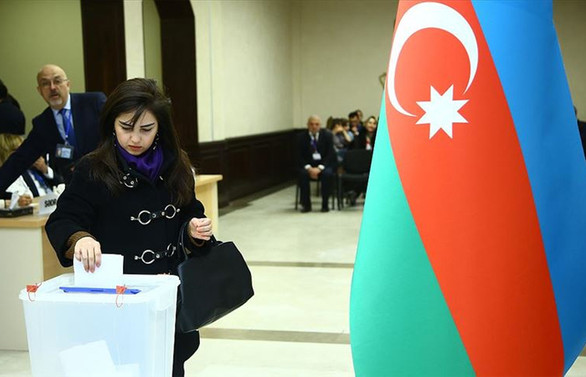 Azerbaycan sandık başında