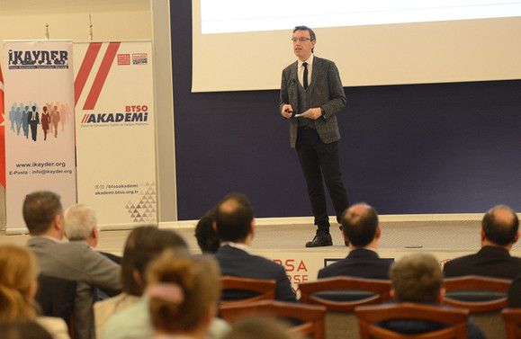 ‘BTSO Akademi’ eğitimlere hız verdi