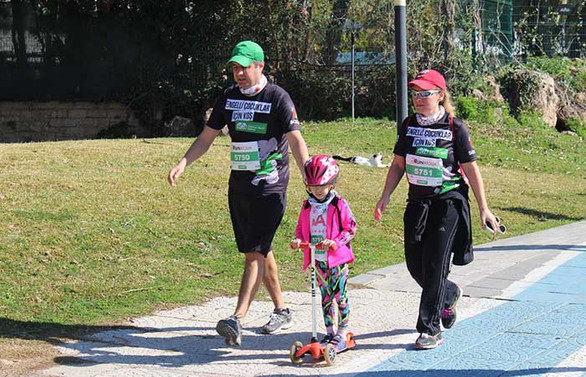 Cerebral palsy gönüllüleri Runatolia Maratonu’nda çocuklar için koştu