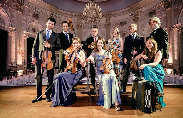 İş Sanat’ta “sıcak ve coşkulu” bir performans